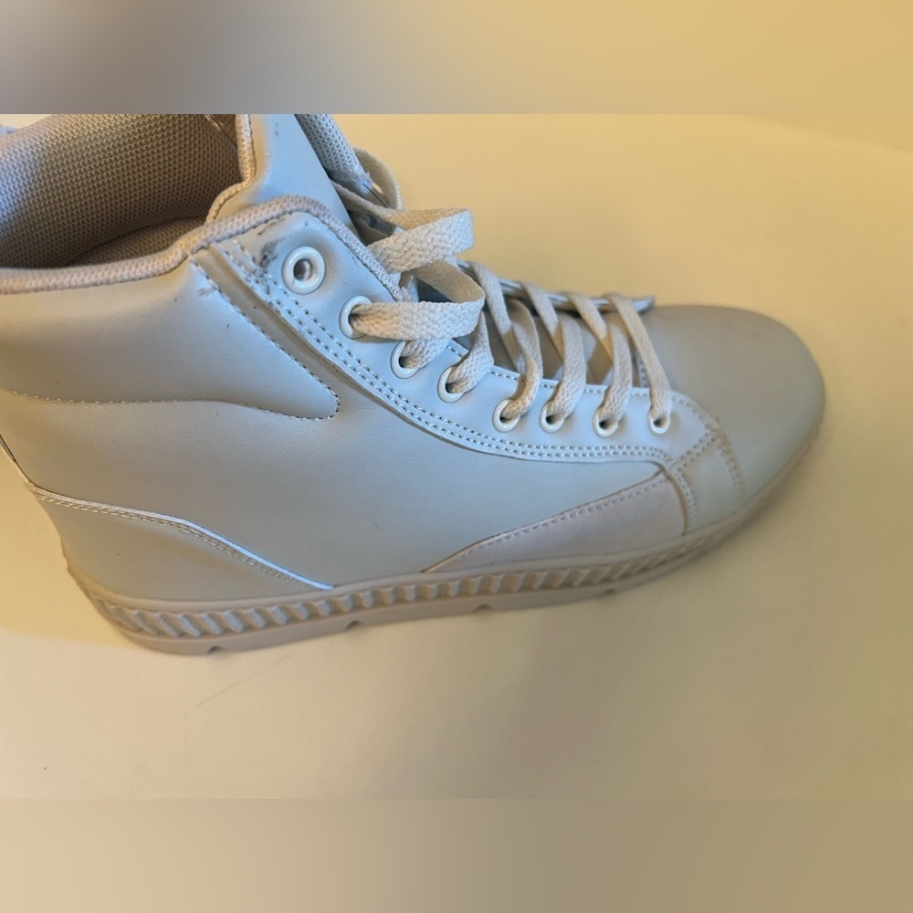 BERNESS PLATFORM HIGH TOP SNEAKER WHITE. SIZE 8 - Picture 5 of 7